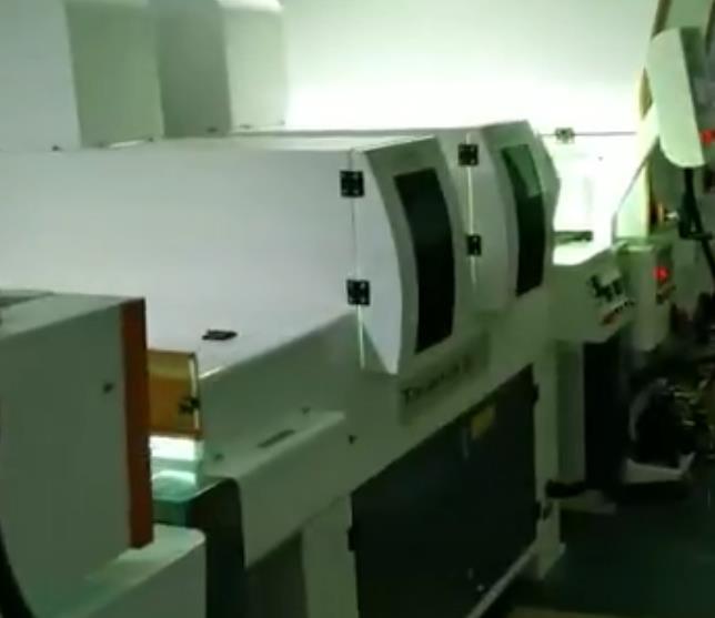 泰上機械衛(wèi)浴三胺板淋涂生產(chǎn)線